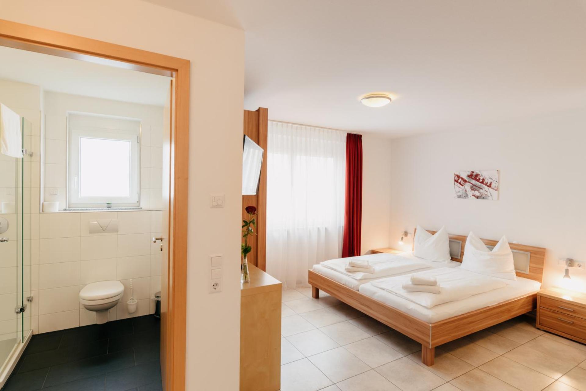 7Schwaben Apartment Bad Urach Ngoại thất bức ảnh