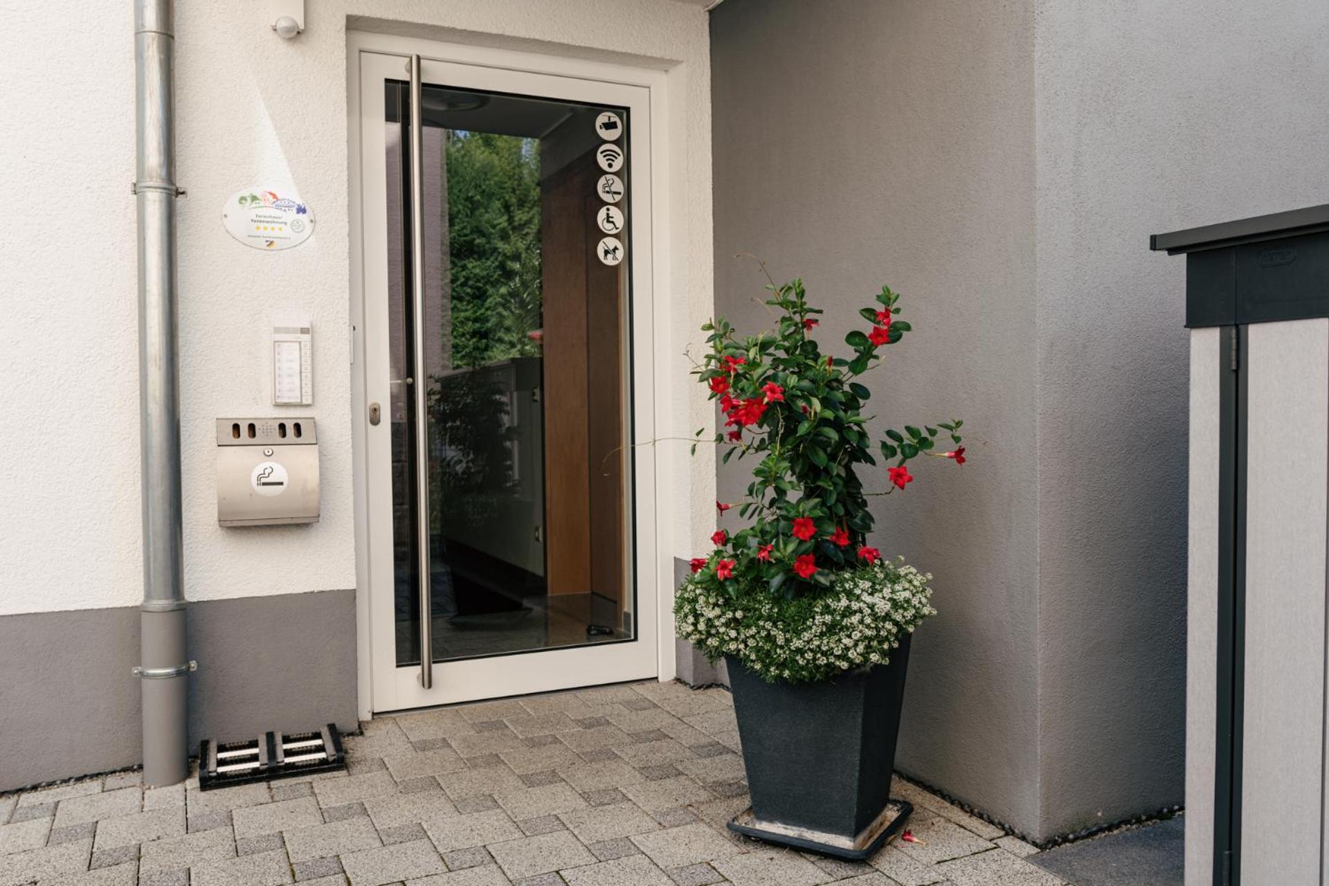7Schwaben Apartment Bad Urach Ngoại thất bức ảnh